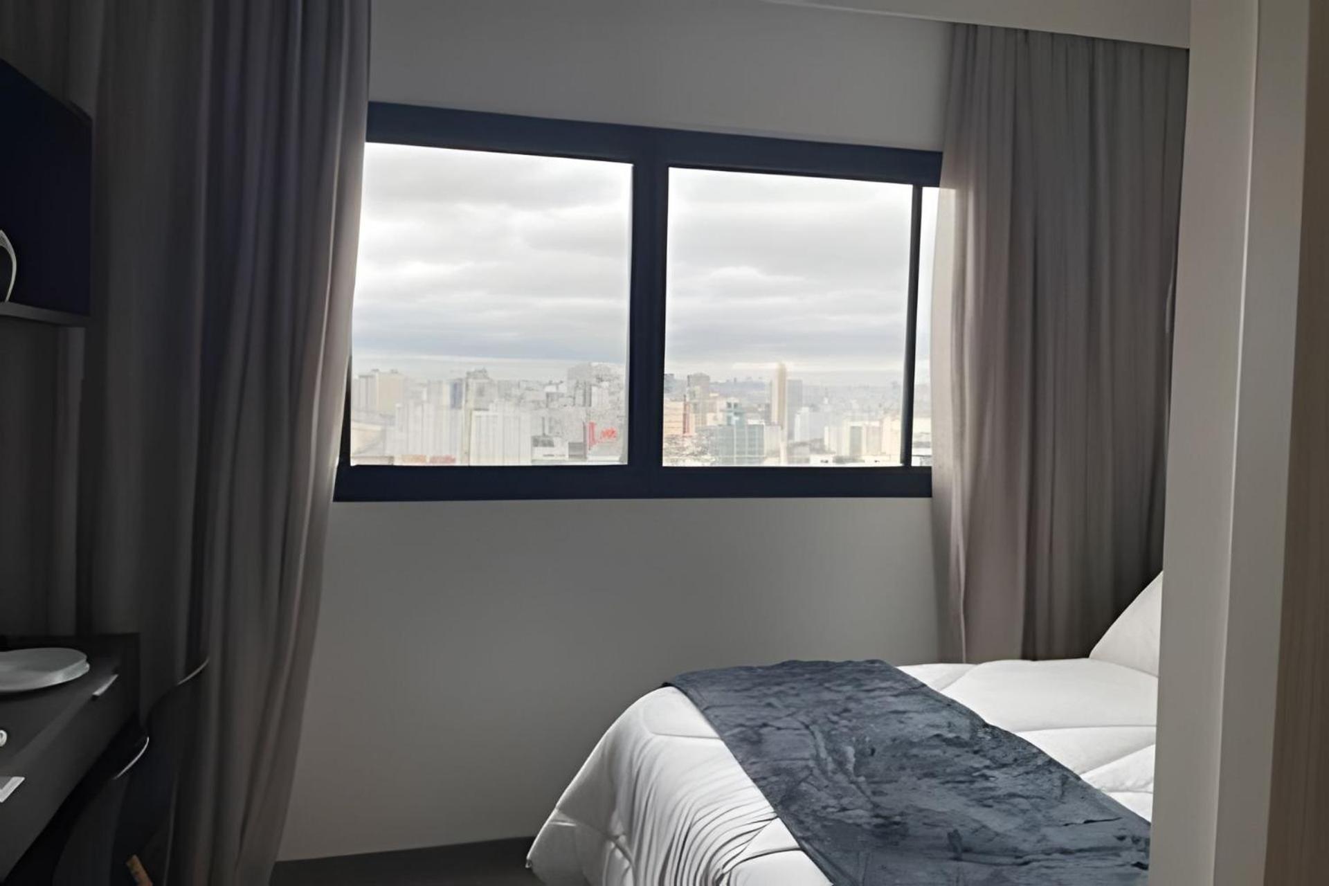 Compacto Prox Hosp Sirio 2104 Apartamento