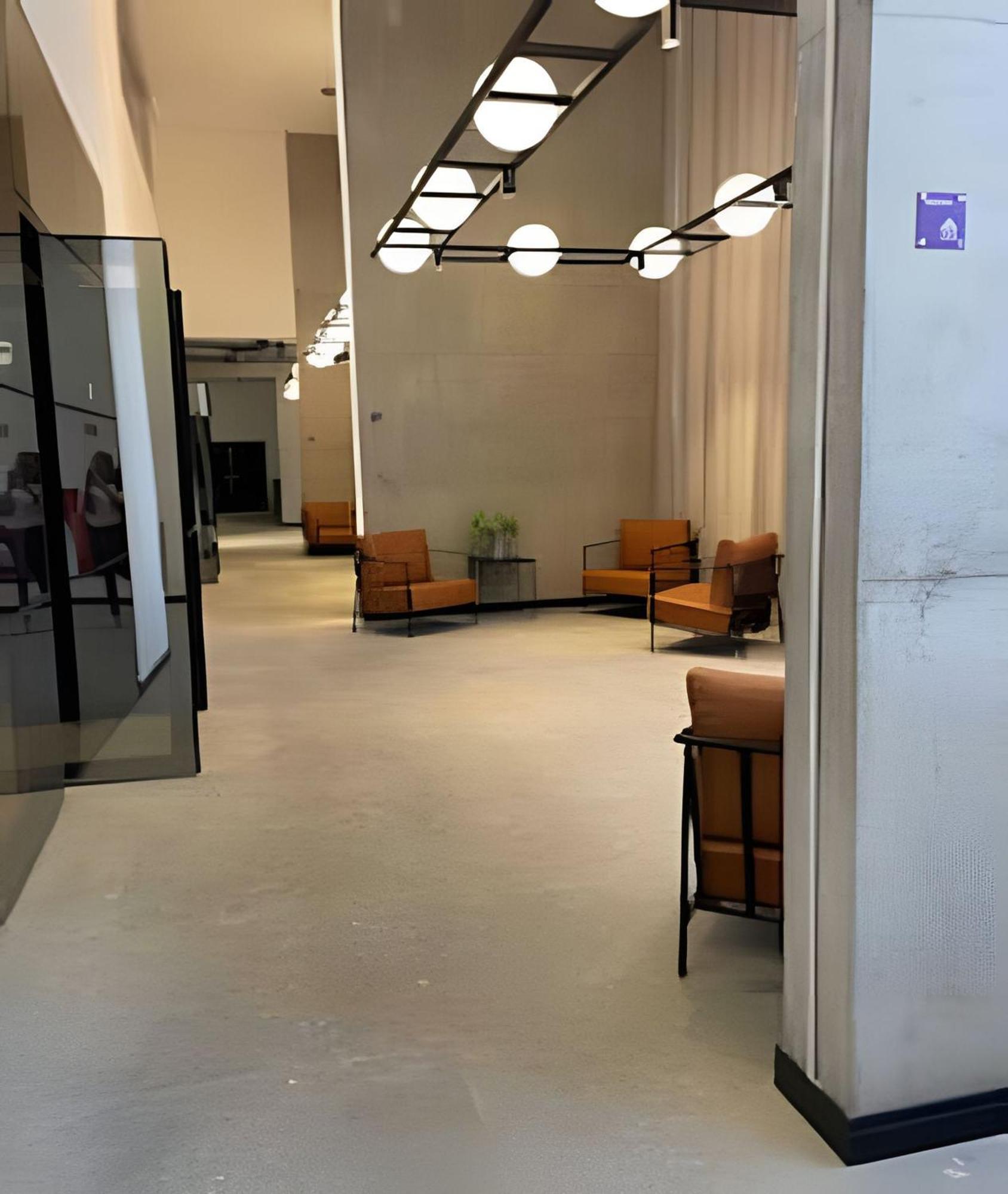 Compacto Prox Hosp Sirio 2104 * São Paulo
